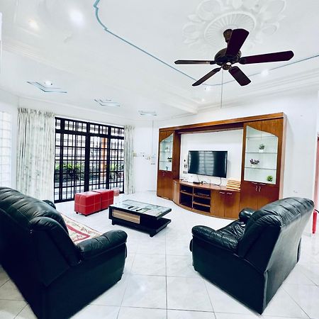 Singhome Holiday House Mersing Buitenkant foto